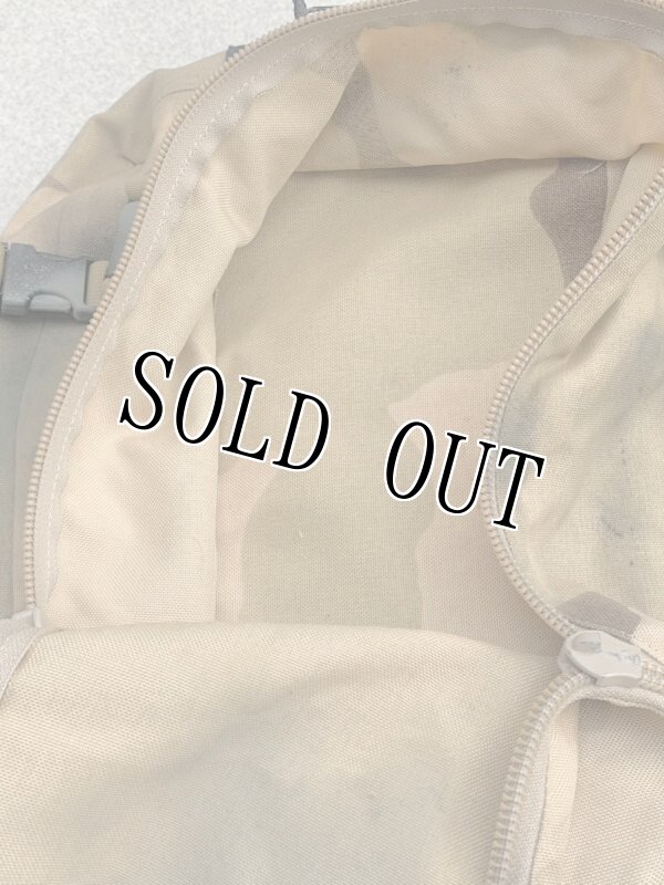 画像8: 米軍実物 U.S.Navy SEALs デザート3c バッグパック (8)