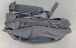 画像5: 米軍放出品 5.11 tactical covert box messenger bag (5)