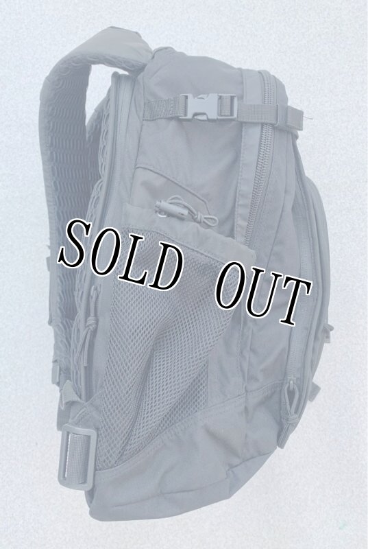 画像2: 米海兵隊放出品 5.11 TACTICAL バックパック コバート18 (2)