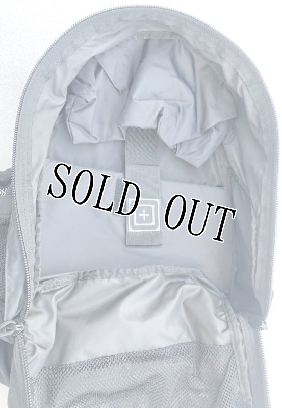 画像13: 米海兵隊放出品 5.11 TACTICAL バックパック コバート18 (13)