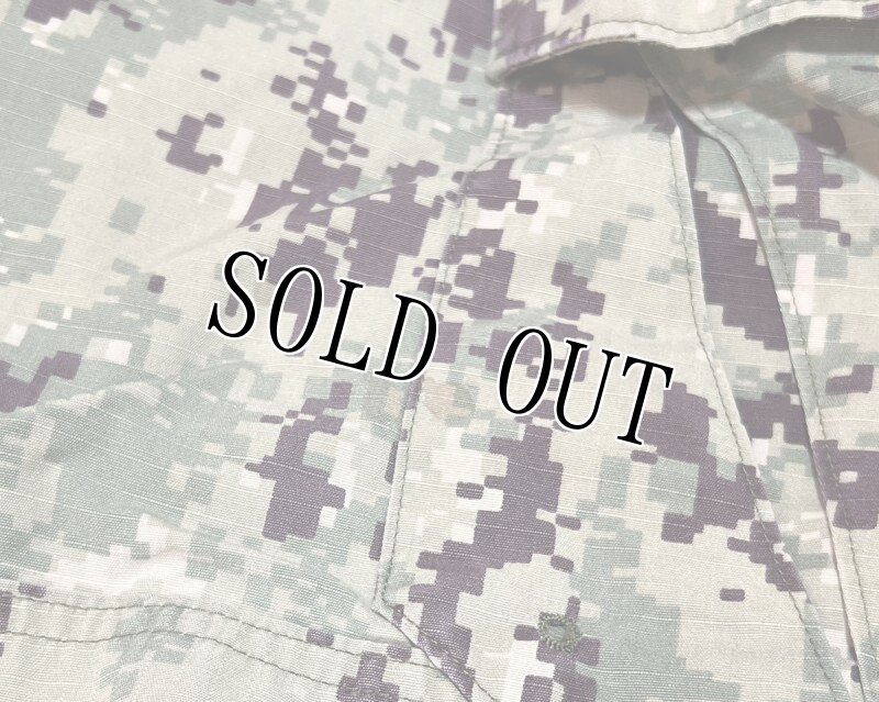 画像3: 米軍実物,US NAVY, AOR2 NUW 迷彩パンツ TYPEIII SMALL-SHORT  (3)