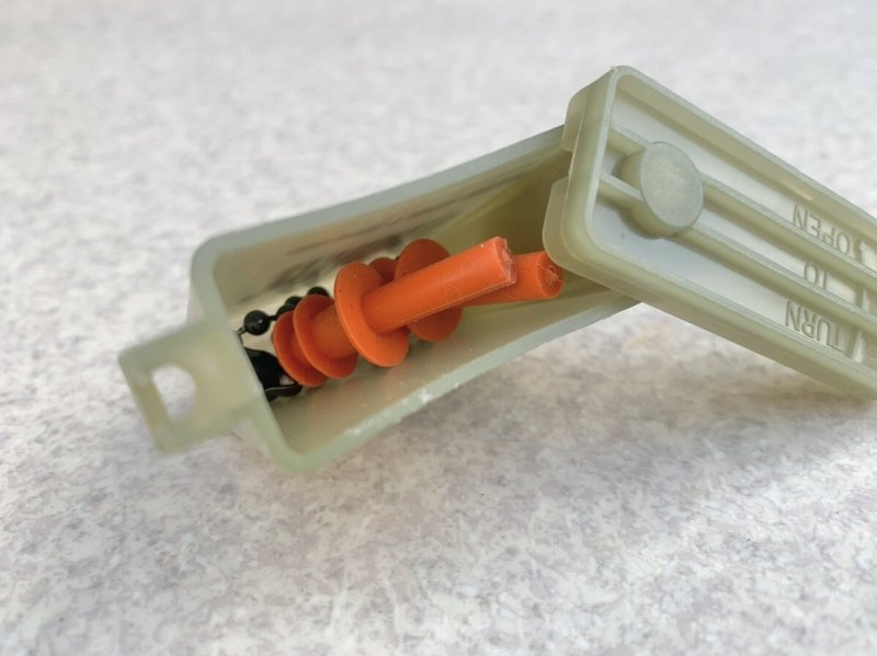 画像9: 米軍放出品 イヤープラグ キャリングケース (9)