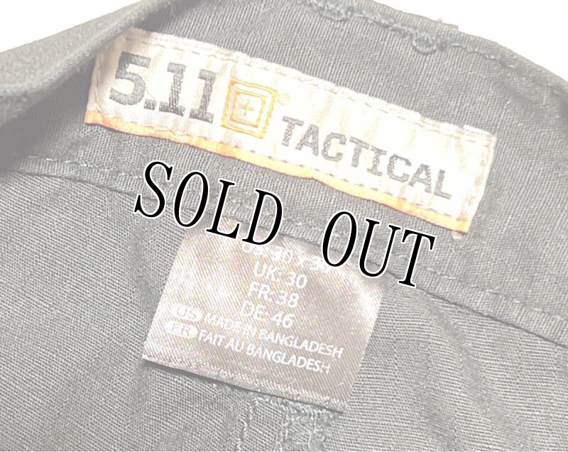 画像6: 米軍放出品 5.11　タクティカルパンツ　30/30 (6)