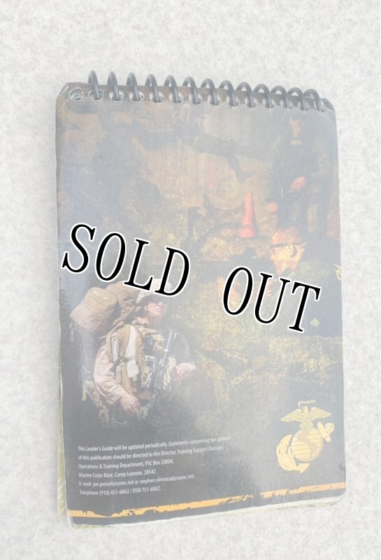 画像2: 米軍実物 USMC トレーニング リーダーガイド   (2)