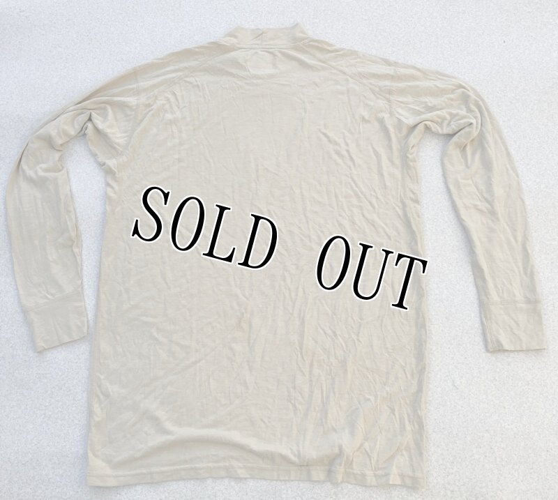 画像2: 米軍実物 FROG ロングスリーブシャツ XGO MEDIUM (2)