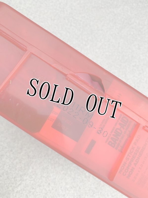 画像9: 米軍放出品 FIRST AID KIT　 (9)