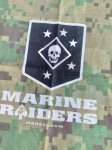 画像4: 米軍放出品 MARINE RAIDERS テクニカル ファイバーネック ウォーマー (4)