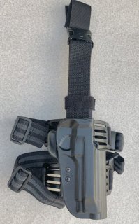 米軍放出品 BLACKHAWK OMEGA VIユニバーサル レッグホルスター ライト
