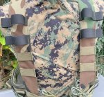 画像6: ORDNANCE TACTICAL OKINAWA 沖縄オードナンス製 FRONT FASTEX CHEST RIG (6)