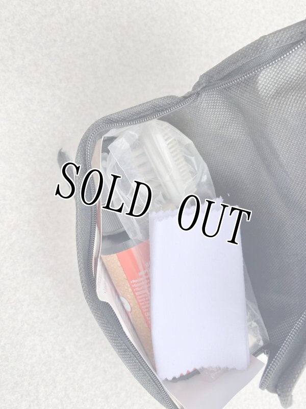 画像6: 米軍放出品 デザートブーツ クリーニングキット KIWI  (6)