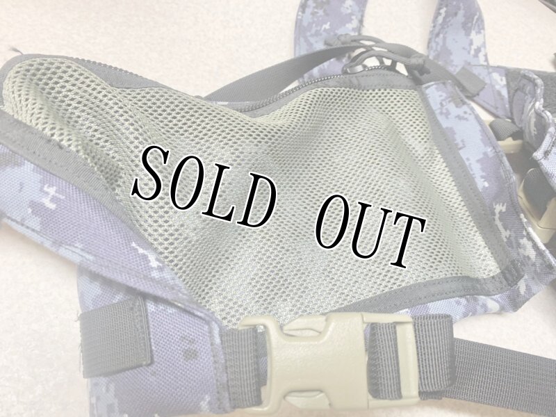 画像8: 沖縄オードナンス製 海上自衛隊 リーコン チェストリグ  (8)