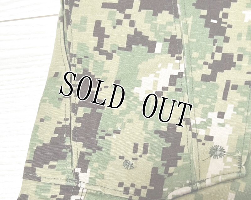 画像3: 米軍実物,US NAVY,　AOR2　NUW　迷彩パンツ　TYPEIII　MEDIUM-LONG (3)