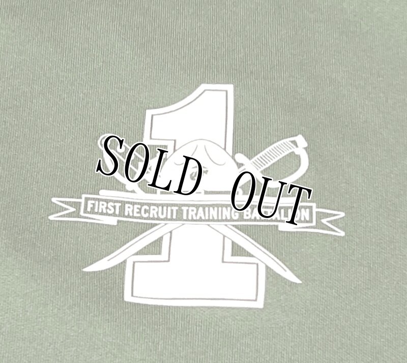 画像2: 米軍放出品 USMC FIRST RECRUIT TRAINING BATTALION Tシャツ LARGE (2)