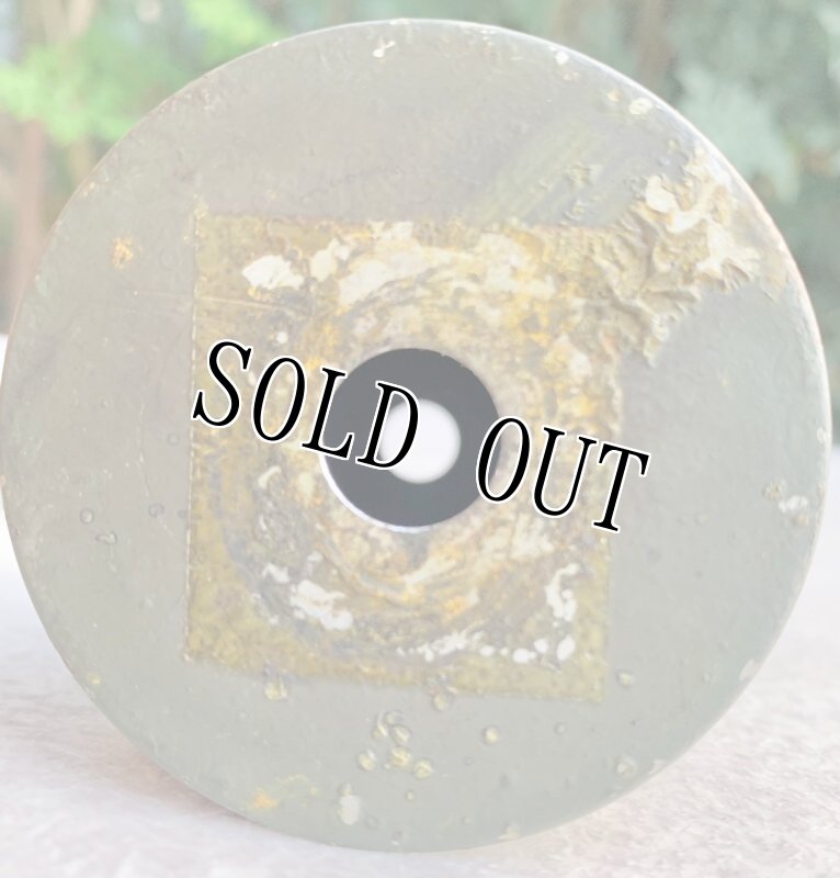 画像8: 米軍実物 M18 イエロー シグナル スモーク ハンド グレネード (8)