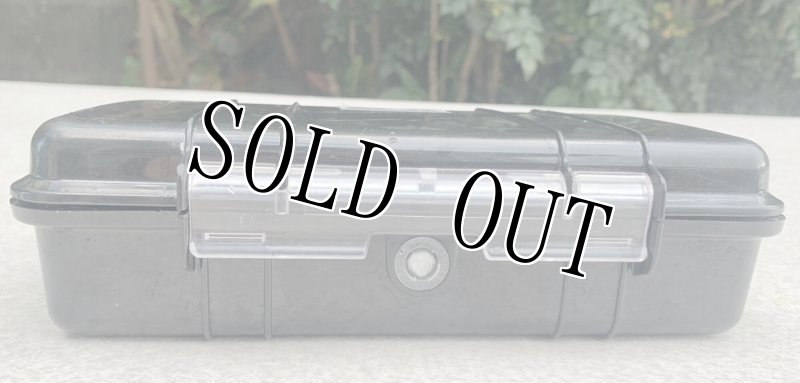 画像2: 米軍放出品 PELICAN マイクロケース 1060 ブラック (2)