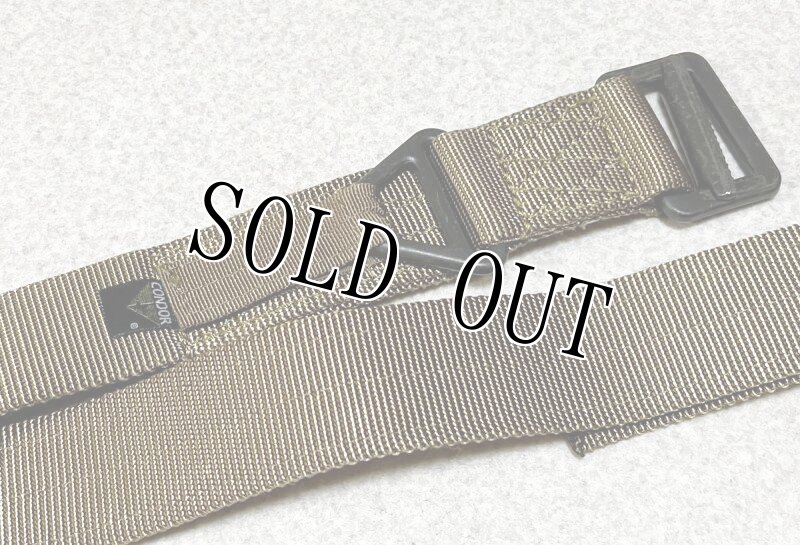 画像2: 米軍放出品 CONDOR コンドル リガー ベルト S/M タン (2)