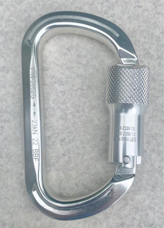 画像1: 米軍放出品 WestFall Pro 7437 4-7/8 x 3 Inch Aluminum Carabiner (1)