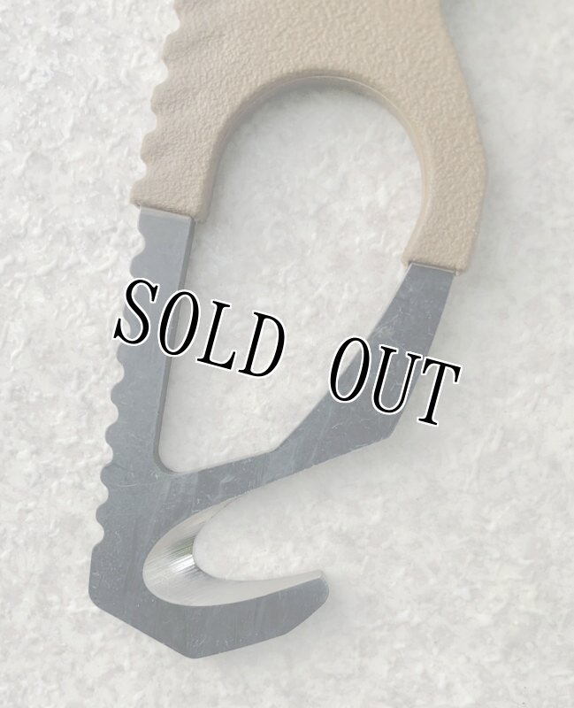 画像9: 米軍実物 GERBER レスキューツール  ガラスブレイカー ストラップカッター  (9)