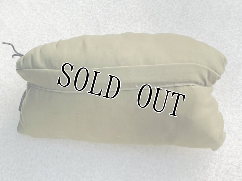 画像4: 米軍放出品 THERMAREST サーマレスト コンプレッシブルピロー クッション (4)