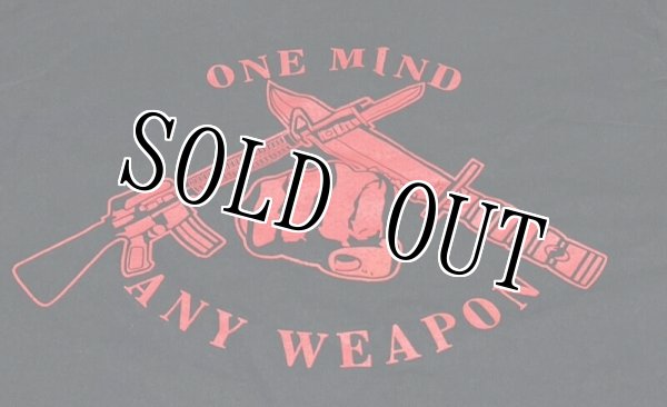 海兵隊実物 USMC ONE MIND ANY WEAPON Tシャツ MEDIUM ミリタリーTシャツ