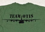 画像2: 米軍放出品　VMGR-252　TEAM OTIS　Tシャツ　SMALL (2)