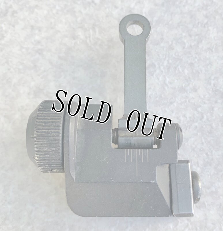 画像7: 米軍実物  KAC Flip-Up Rear Sight 300 Meter  (7)