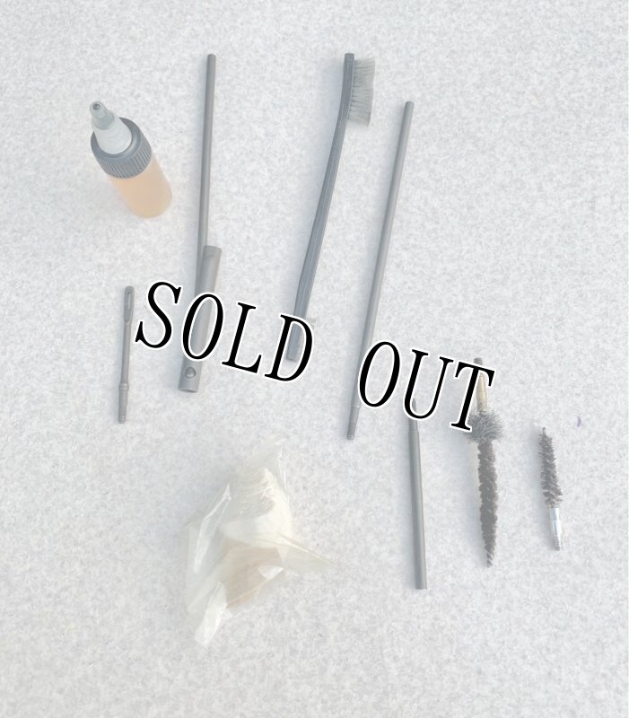 画像2: 米軍放出品 M16 AR-15フィールドクリーニングキット マルチ (2)