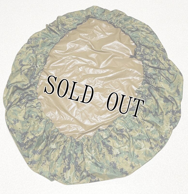 画像2: 米軍放出品 ウッドランドマーパット バックパック レインカバー/タイヤカバー (2)