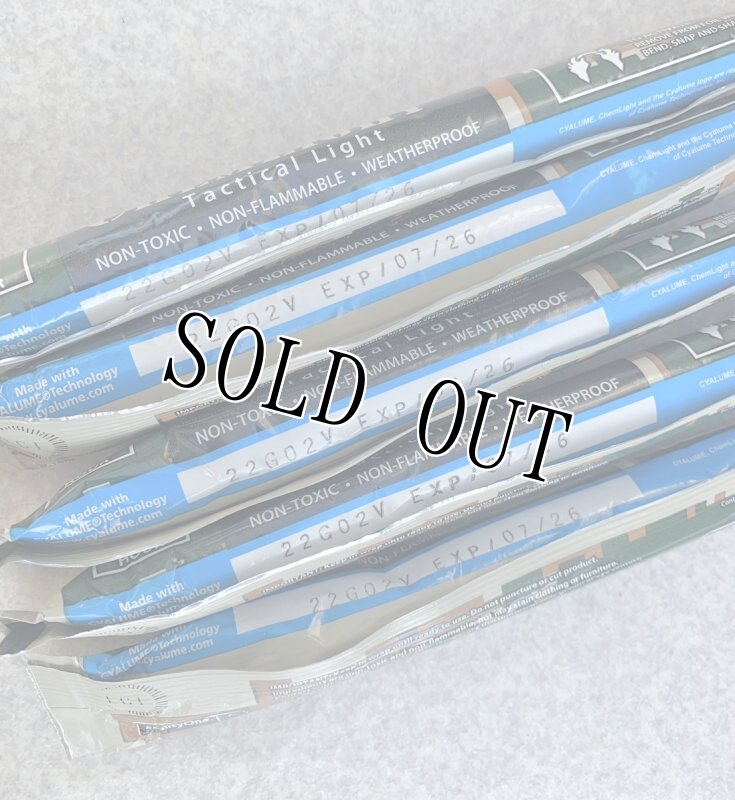 画像2: 米軍実物 CYALUME CHEMLIGHT ステック (ブルー)12HR 10本 (2)