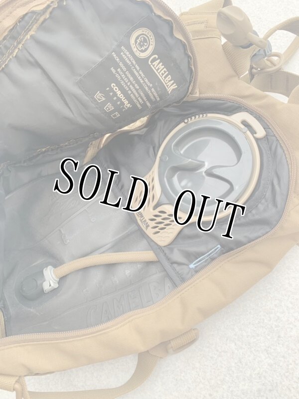 画像3: 米軍放出品 キャメルバック 100OZ(3リットル) (3)