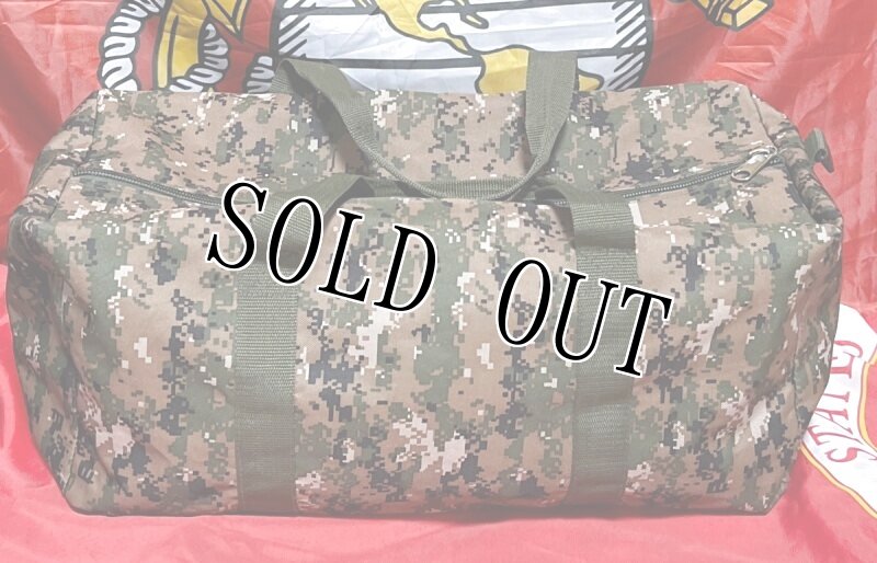 画像6: 米軍放出品 USMC ピクセルボストンバッグ (6)
