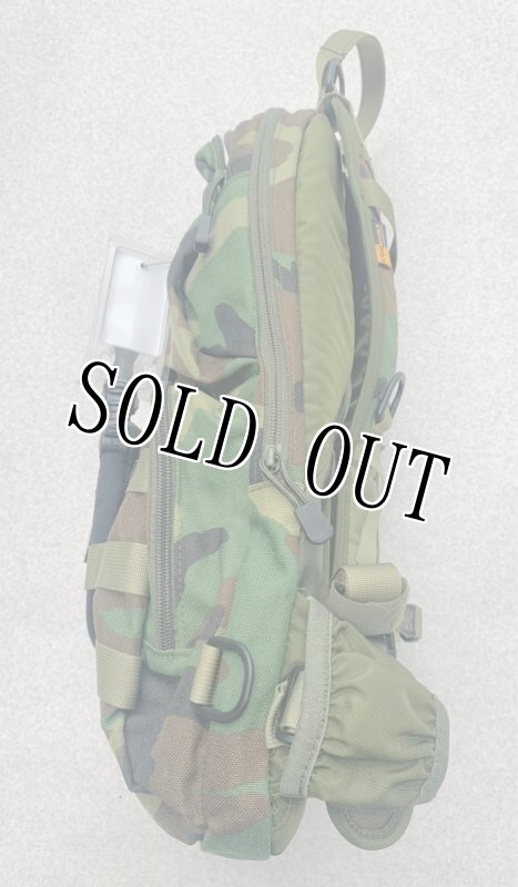 画像4:  米軍放出品 Camelbak マキシマムギア M.U.L.E ウッドランド.Oldgen.NSW.CAG.USMC (4)