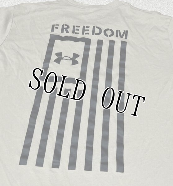 日本未発売　新品　米軍　アンダーアーマー　フリーダム　タクティカル　フード　ジャケット　UNDER ARMOUR TACTICAL FREEDOM　S　入手困難 米軍放出品 アンダーアーマー FREEDOM Tシャツ MEDIUM ミリタリーTシャツ