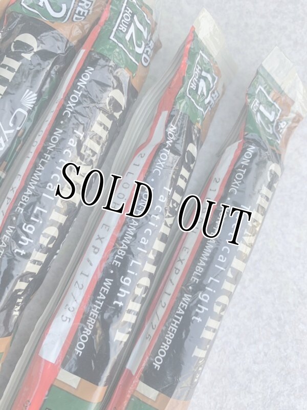 画像5: 米軍実物 CYALUME CHEMLIGHT サイリューム ライトスティック RED 12HR 8本 (5)