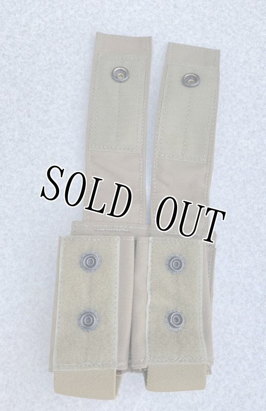 画像2: 米海軍放出品 LBT 9033B 40mm ダブル グレネードポーチ コヨーテ SEAL 特殊部隊 (2)