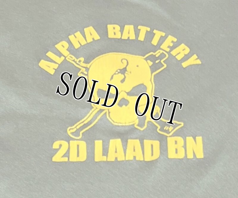 画像2: 米軍放出品　USMC ALPHA BATTERY 2D LAAD BN　 Tシャツ　MEDIUM (2)