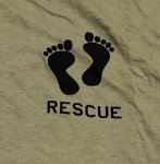 画像2: 米軍放出品 USAF PEDRO RESCUE　Tシャツ　MEDIUM (2)