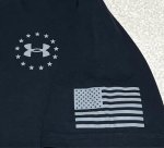 画像3: 米軍放出品　アンダーアーマー FREEDOM　 Tシャツ　MEDIUM (3)