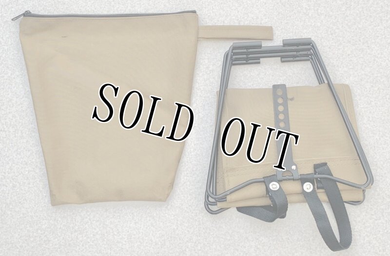 画像10: 海兵隊実物 官給品 フォールディングス チェアー コヨーテ (10)