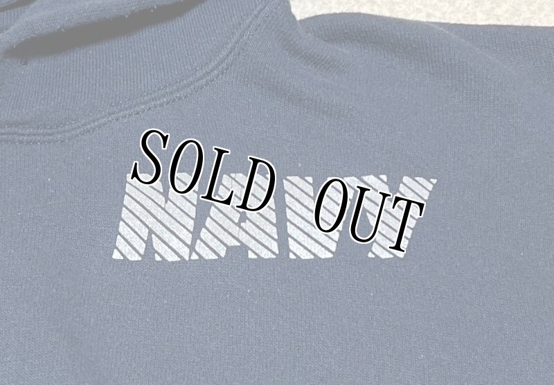 画像2: 米軍放出品 US NAVY スウェットパーカー MEDIUM (2)