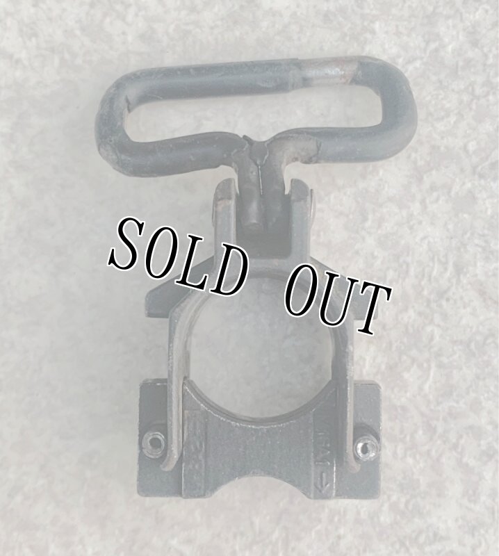 画像2: 米軍実物 M4 M16 COLTフロント サイドスリング アダプター ピン (2)