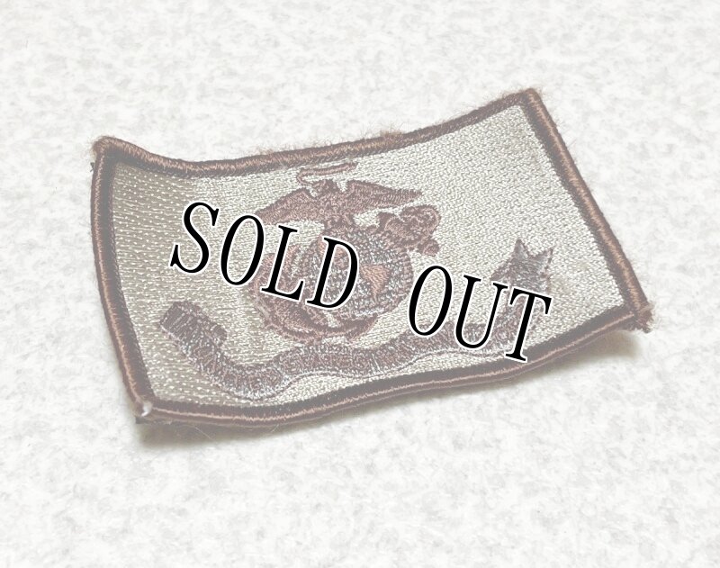 画像2: 米軍放出品　US MARINE  イーグルグローブアンカーワッペン　TAN (2)