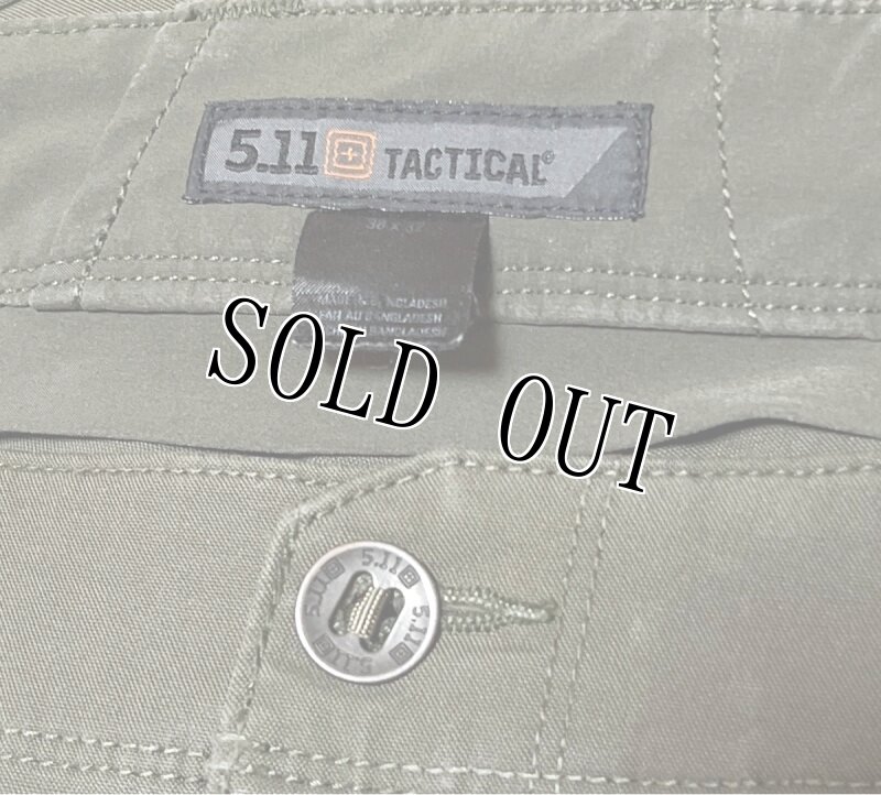画像6: 米軍放出品 5.11 タクティカルパンツ 38/32 (6)
