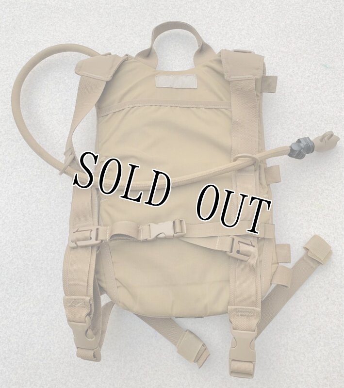 画像6: 米軍放出品 CAMELBAK キャメルバック   ハイドレーションバッグ AMBUSH(アンブッシュ)  (6)