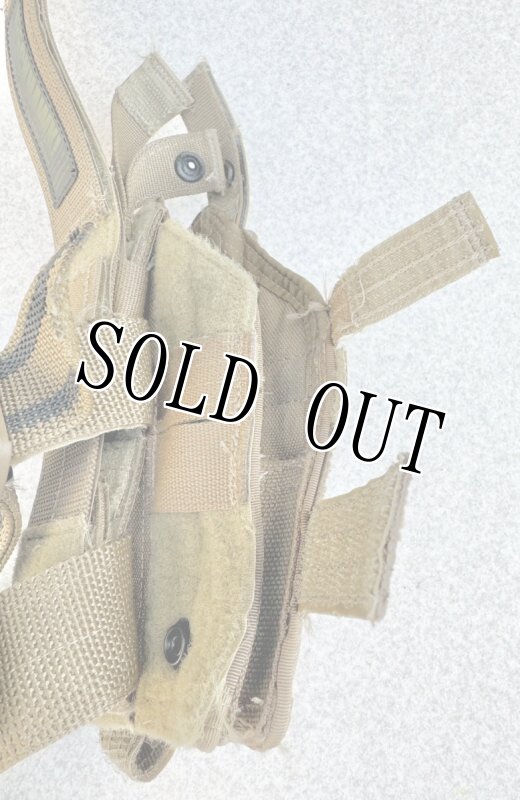 画像10: 米軍放出品 BLACKHAWK OMEGA VIユニバーサル レッグホルスター ライトハンドガン対応 (10)