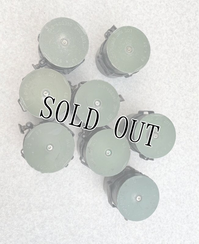 画像2: 米軍実物 40mmグレネード弾 8個セット リンク付 使用済 安全品 (2)