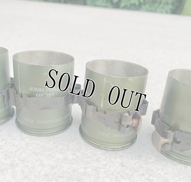 画像6: 米軍実物 40mmグレネード弾 8個セット リンク付 使用済 安全品 (6)