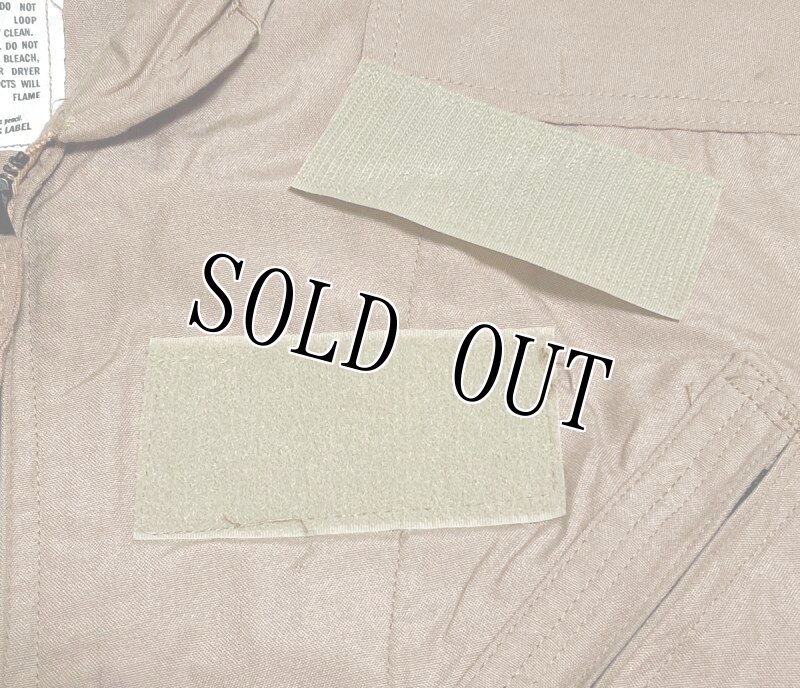 画像7: 米軍実物 CWU27/P　フライトスーツ　タン　44R (7)