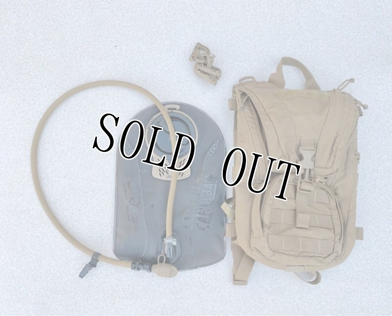 画像4: 希少‼︎ 海兵隊実物 FILBE ハイドレーション キャリア コヨーテ 100oz (4)