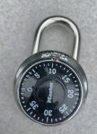 画像2: 米軍放出品 Master Lock マスターロック ダイヤル式南京錠 1500T  (2)